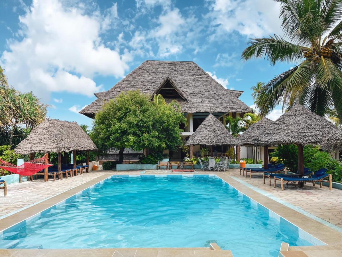 Mambo Beach Villas Matemwe  Exterior photo